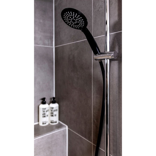 CABEZAL DE DUCHA YOUNG 11cm, NEGRO 23941100 WENKO - Imagen 2