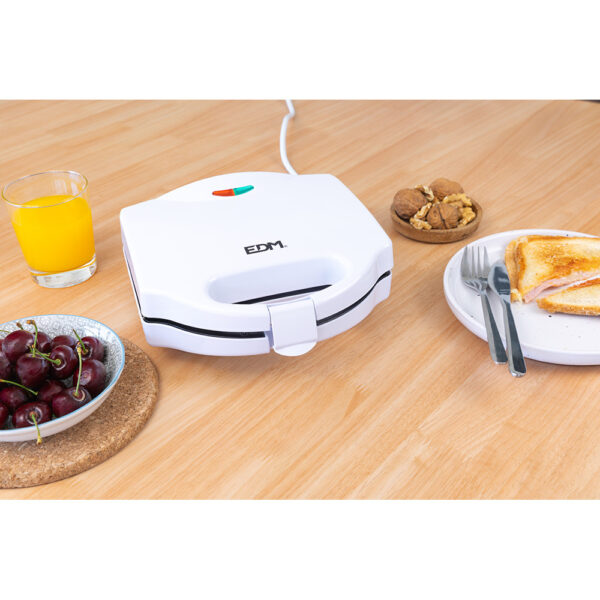 SANDWICHERA DOBLE 750W EDM - Imagen 2
