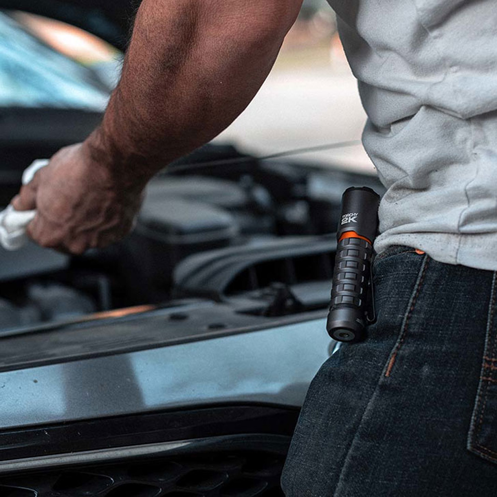 LINTERNA TORCHY 2K. COMPACTA RECARGABLE. NEBO - Imagen 6