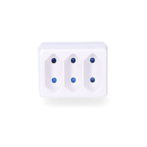 ADAPTADOR TRIPLE 2P 16A 250V COLOR BLANCO MAX. 3680W SOLERA 5113