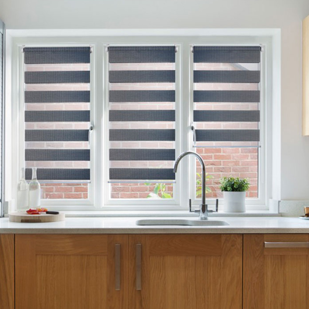 ESTOR ENROLLABLE CLIP&FIX NOCHE&DIA PLATA 150x180cm CINTACOR - STORPLANET - Imagen 5