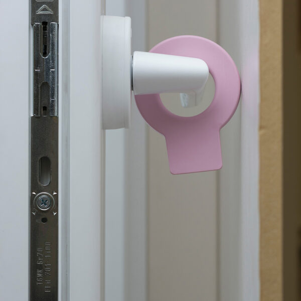 RETENEDOR DE CUÑA PARA PUERTA COLGABLE LOCK MOD.660 DE PLÁSTICO ROSA. REI - Imagen 3