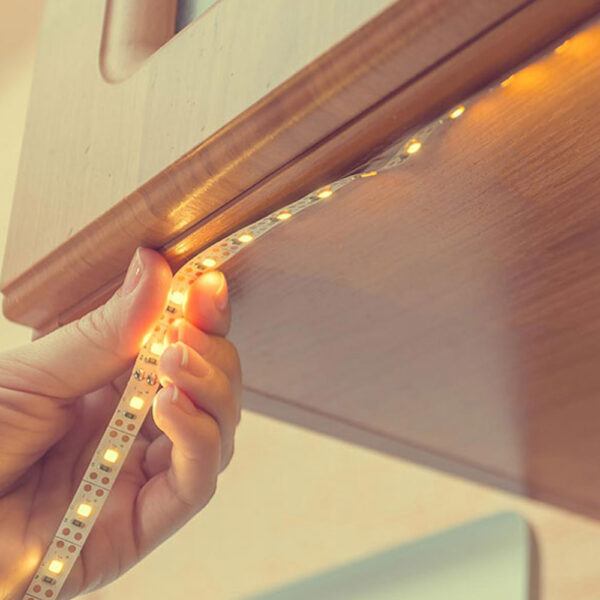 TIRA LED RGB 3 m 180 LEDS GRUNDIG - Imagen 4