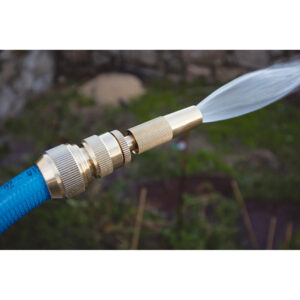 LANZA REGULABLE DE LATON CON ACOPLE AQUA CONTROL