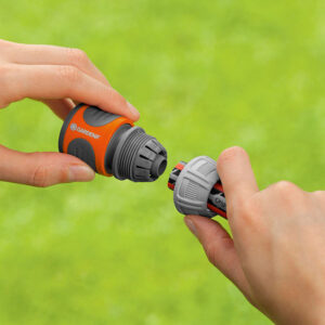 CONECTOR RAPIDO MANGUERA ØINT13mm (1/2")-15mm (5/8") (BLISTER). GARDENA