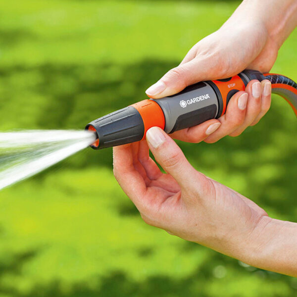 LANZA DE LIMPIEZA MULTICHORROS REGULABLE (BLISTER) GARDENA - Imagen 2