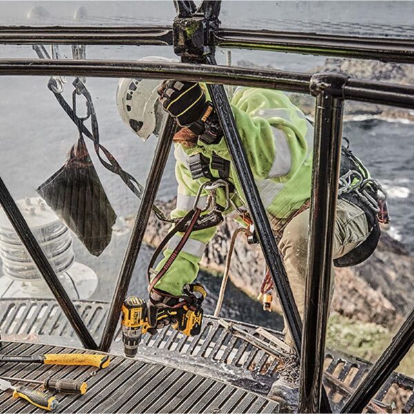 S.OF. TALADRO PERCUTOR SIN ESCOBILLAS XR 18V XRP 13mm 95Nm CON 2 BATERÍAS Li-Ion 5AH Y MALETÍN TSTAK DCD996P2-QW DEWALT - Imagen 5