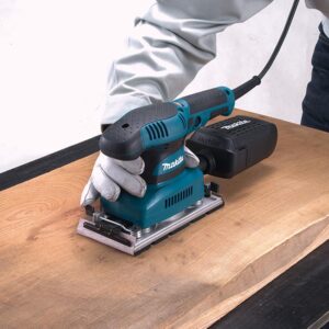 LIJADORA ORBITAL 93x185mm BO3711 MAKITA