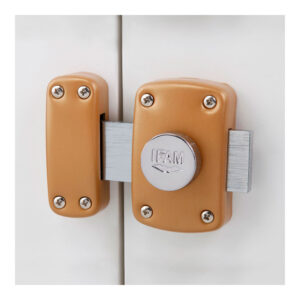 CERROJO B5/50. ACABADO LATONADO. CON 3 LLAVES DE SERRETA. IFAM