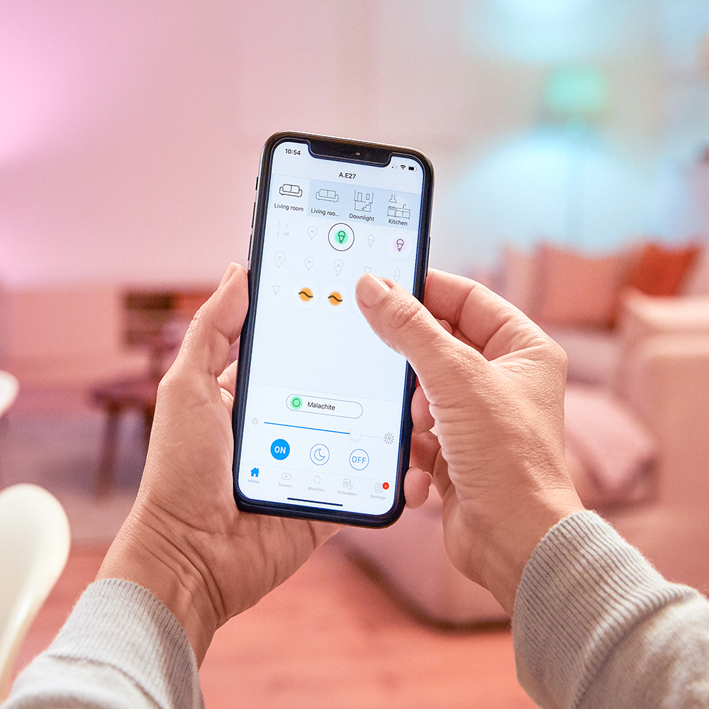 BOMBILLA LED STANDARD E27 8W 2.700K-6.500K 806lm WIFI PHILIPS WIZ - Imagen 3