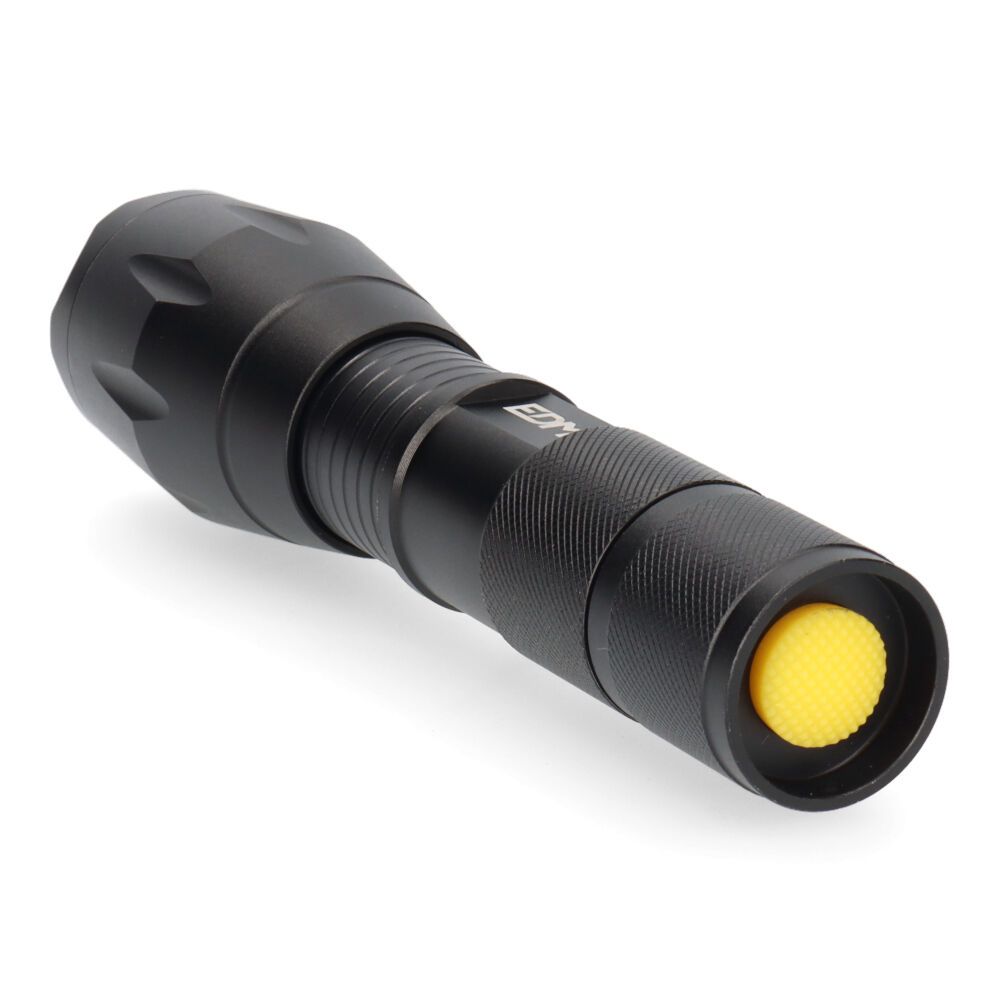 LINTERNA LED TACTICAL FORCE, ZOOM, ALUMINIO, 3 W 140 lm 3xAAA (INCLUIDAS) - Imagen 3