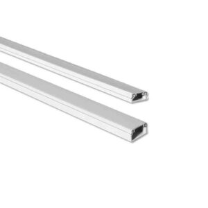 MINI CANAL ADHESIVA BLANCA 2 m 10 x 15 mm (PRECIO POR METRO)