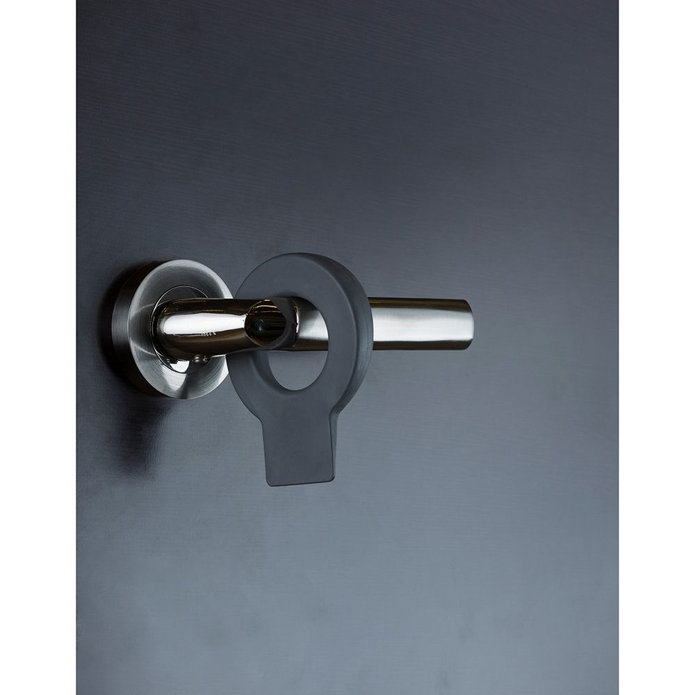 CUÑA, COLGABLE, LOCK MODELO 660, DE PLÁSTICO CON ACABADO ANTRACITA - Imagen 4