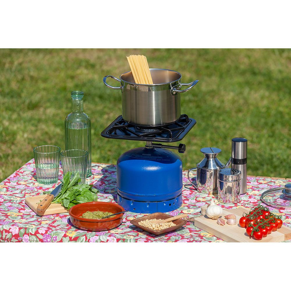 FOGÓN DE CAMPING POP CLASSIC BLACK PARA BOTELLA AZUL, 26,5 x 26,5 x 5,5 cm - Imagen 2