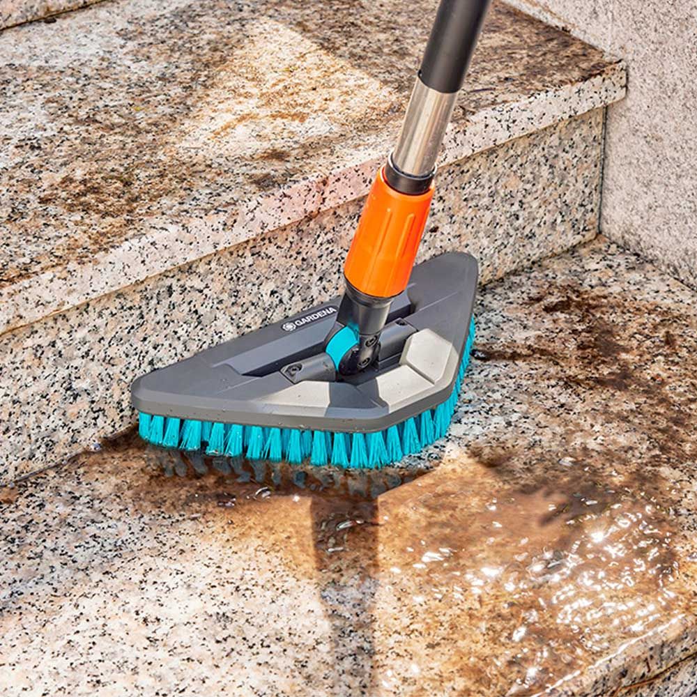 CEPILLO DE CERDAS DURAS TRIANGULAR FLEX PARA LIMPIEZA DE SUPERFICIES DURAS Y RINCONES CLEANSYSTEM - Imagen 4